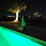 Suite12 בית הארחה 4*