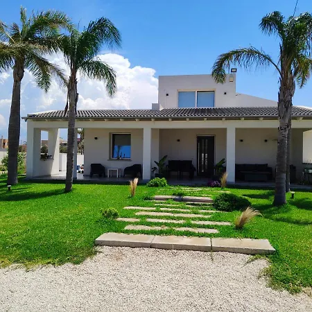 Suite12 Guest house