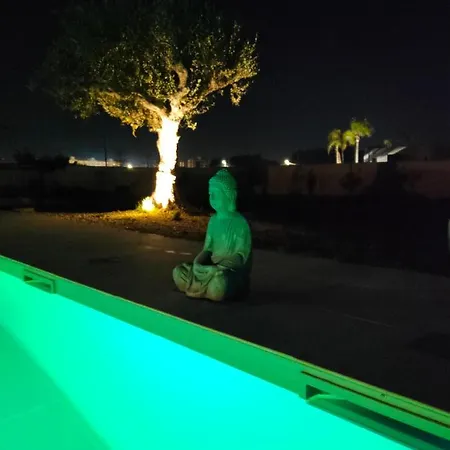 Suite12 Guest house *
